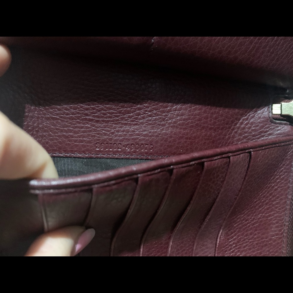 Beautiful wallet 💗 - Picture 3 of 3